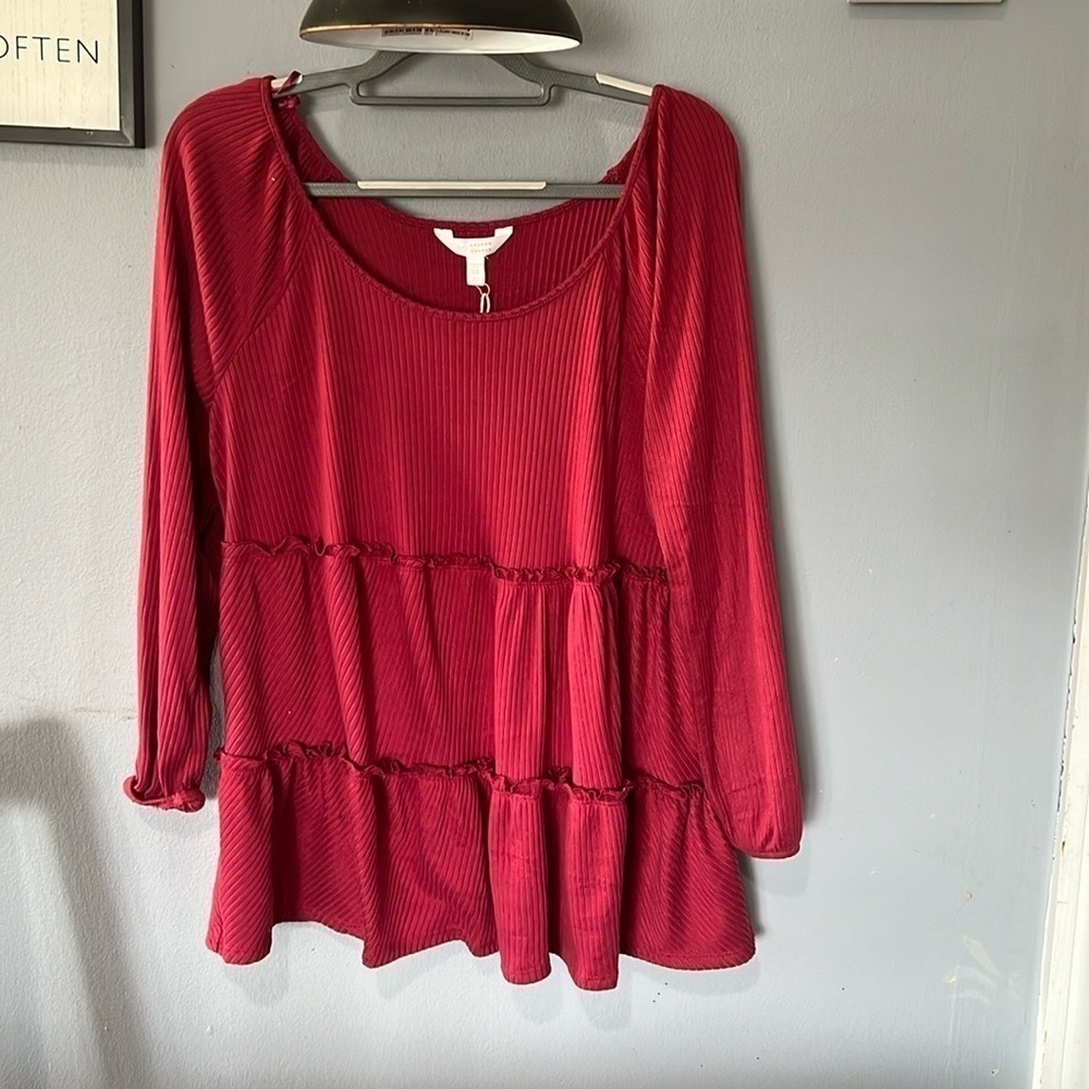 NWOT LC Lauren Conrad Maroon Ruffle Top Size 0X